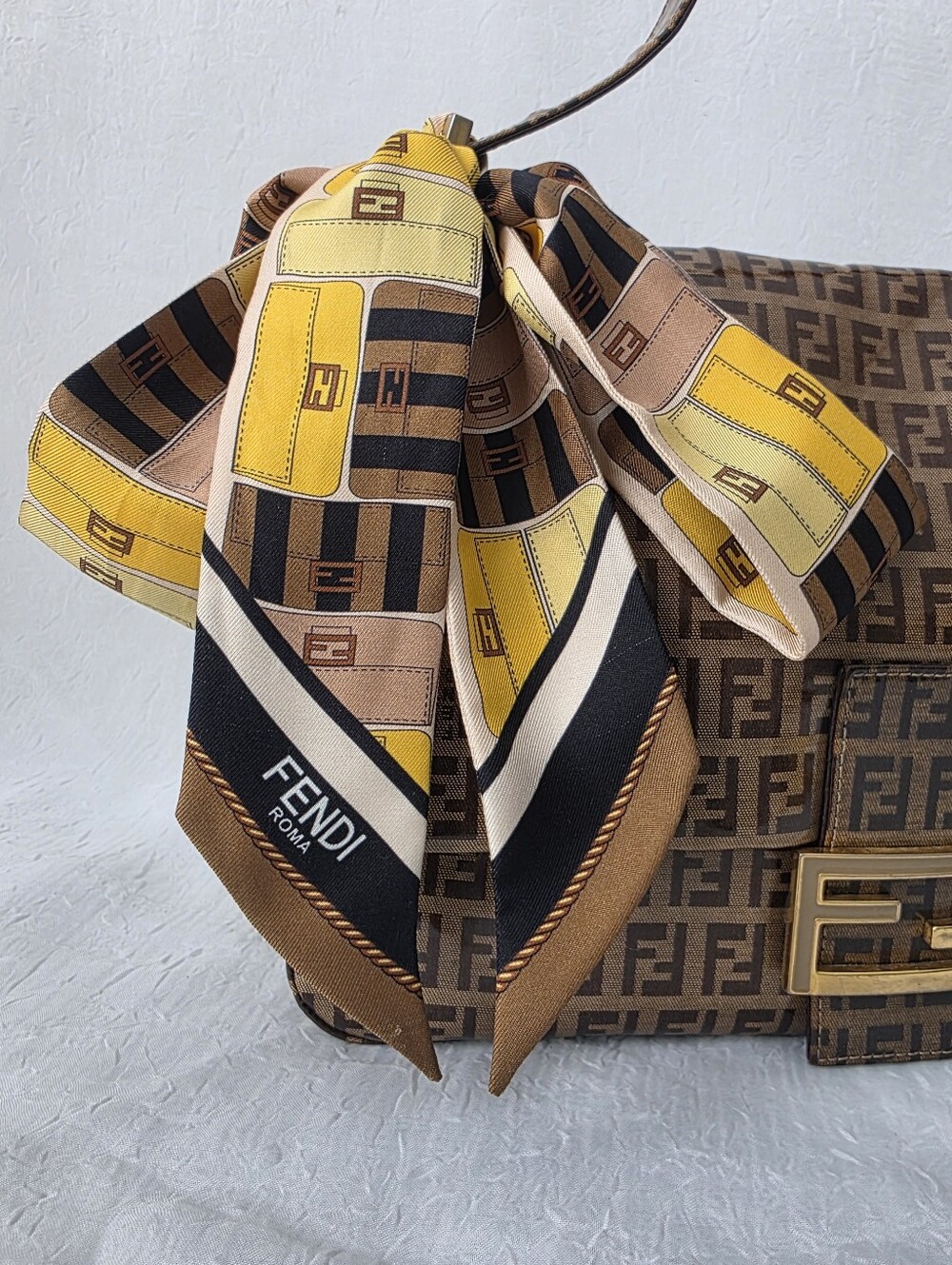 Auth Fendi Baguette Silk Wrappy Scarf